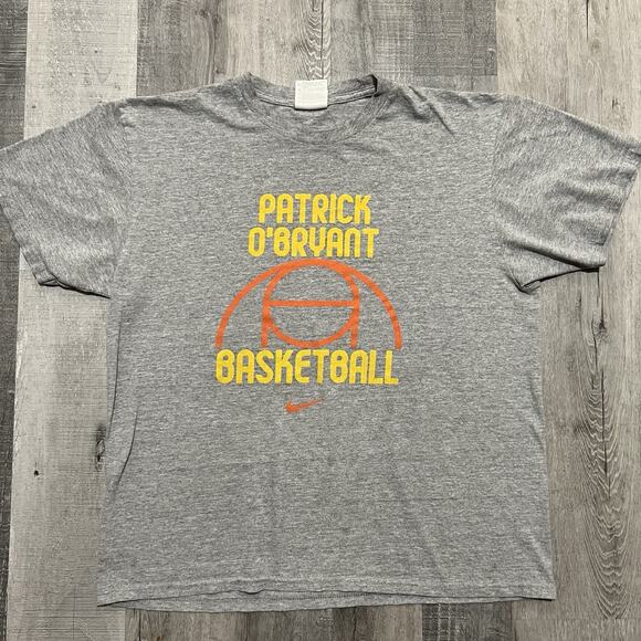 VTG Nike T Shirt Grey Y2K Patrick O'Bryant Basketball Size Medium 2006 Warriors - Picture 1 of 4
